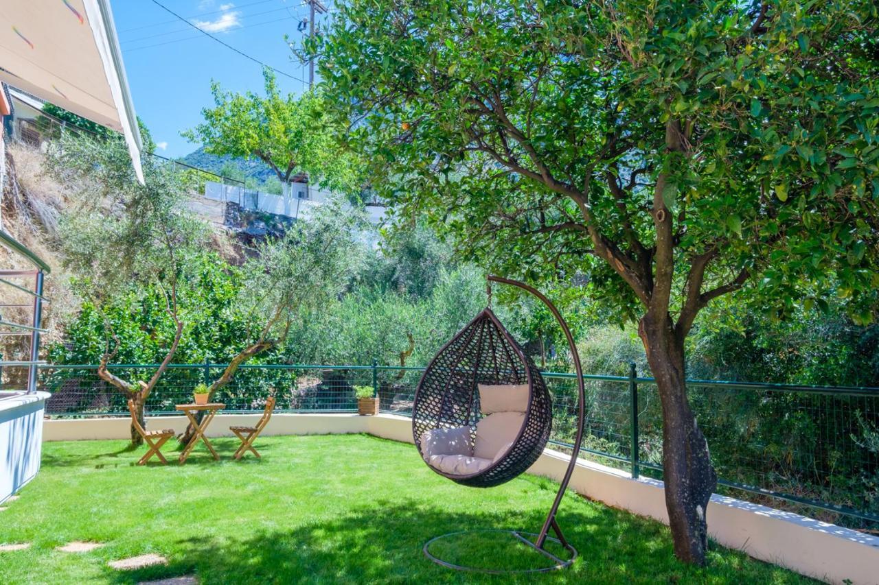 Almyros Aktis Private Garden Apartment Kalamata Exterior photo