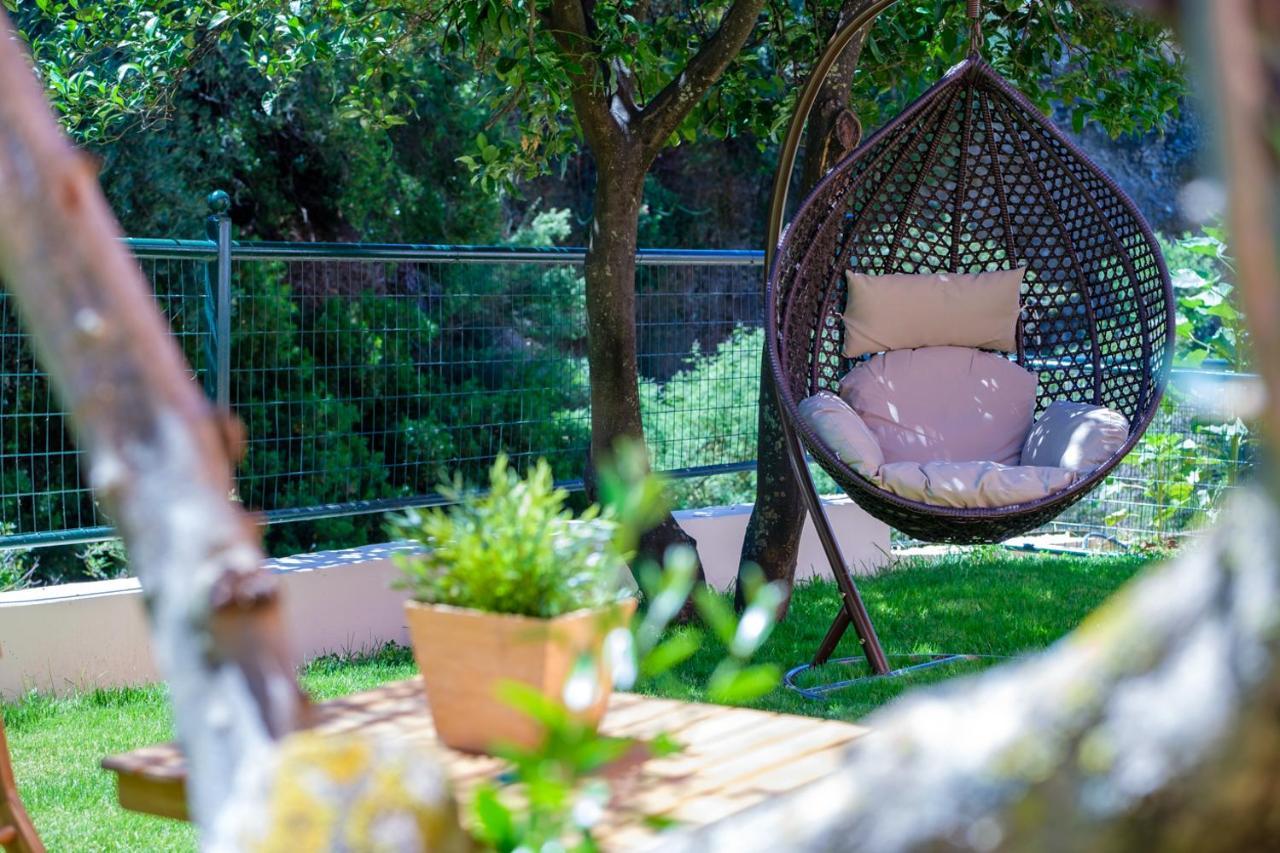 Almyros Aktis Private Garden Apartment Kalamata Exterior photo